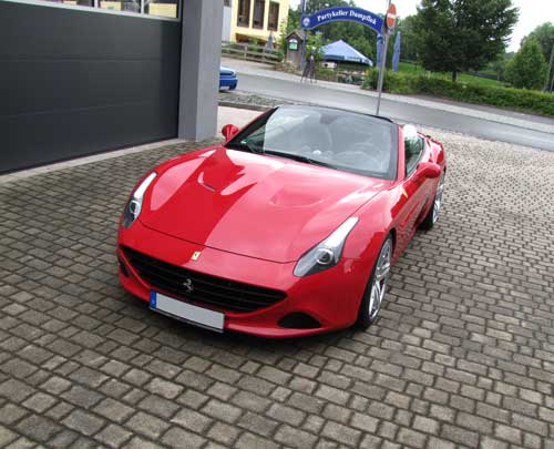 Ferrari California T